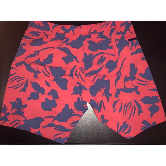 Patagonia Men’s Board Shorts Sz 40 - Picture 2 of 3